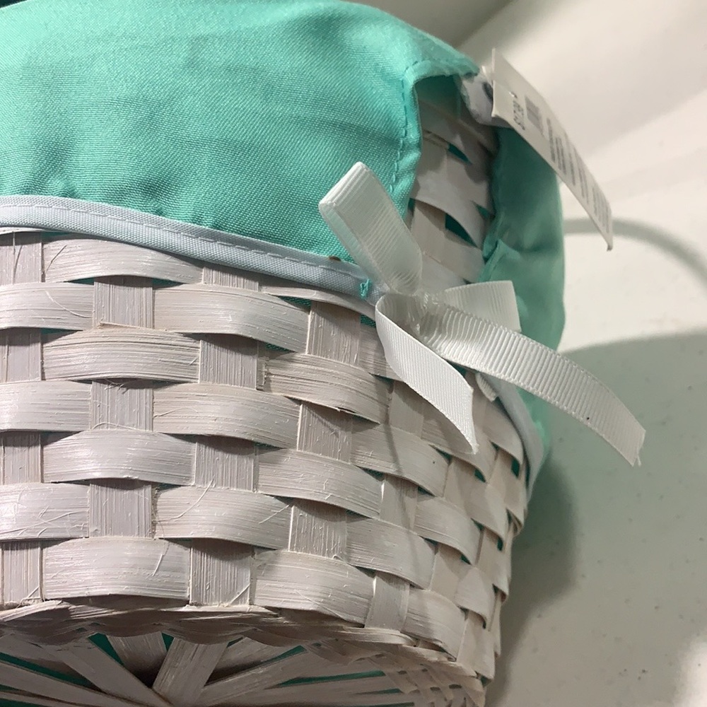 Basket - Picture 4 of 4